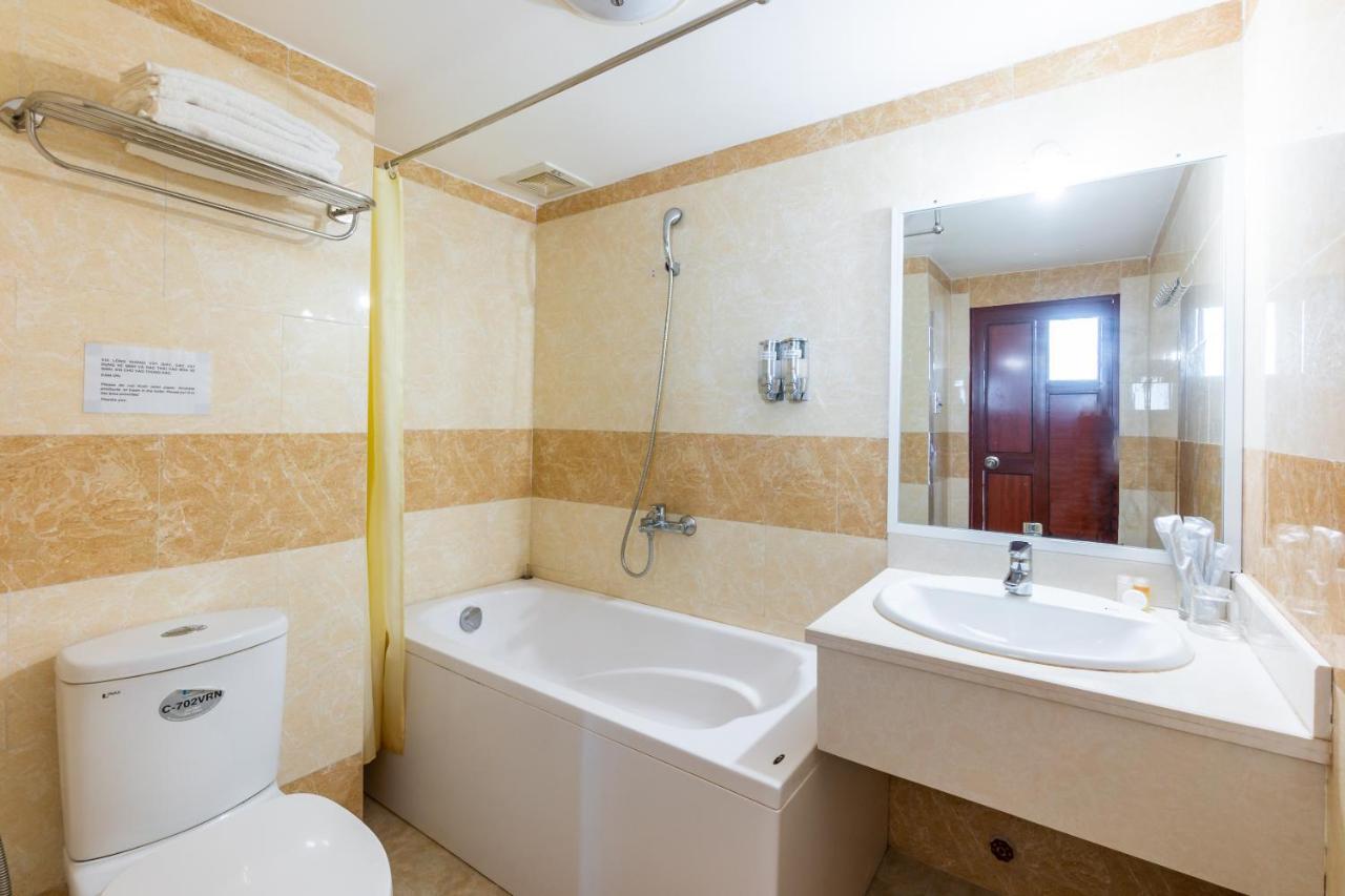 Oyo 455 Grand Bostand Hotel Da Nang Bagian luar foto